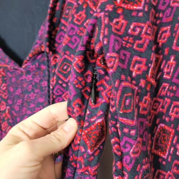 Hollister Geometric Patterned A-Line Mini Dress Long Sleeve Black Pink Boho XS - Picture 11 of 12
